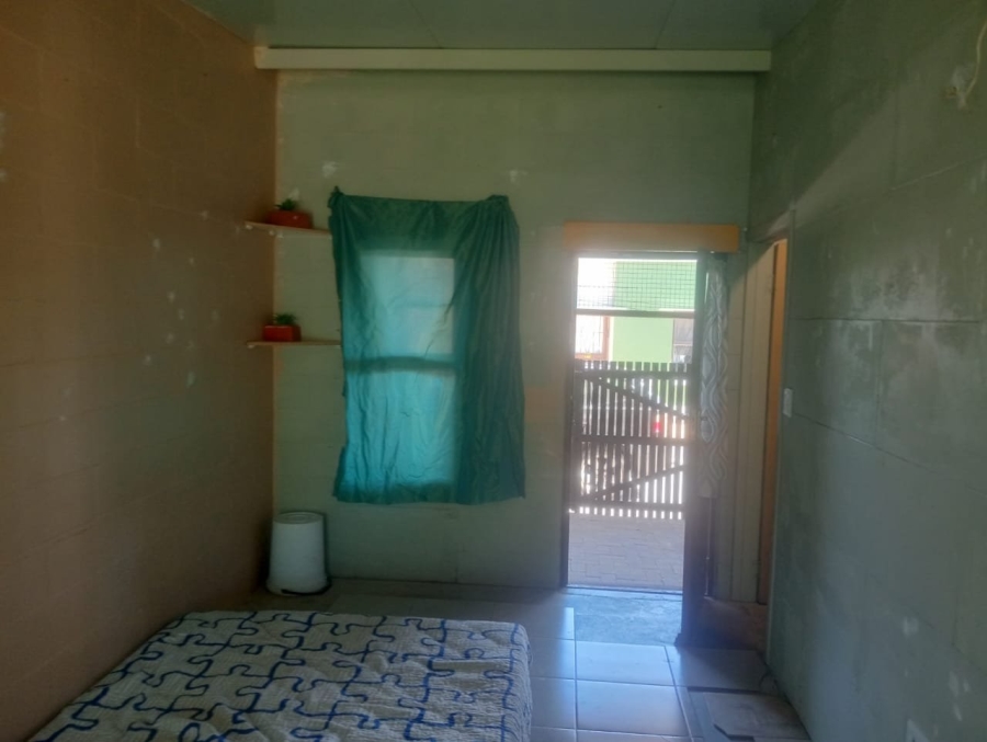 2 Bedroom Property for Sale in Greenville Garden City Western Cape